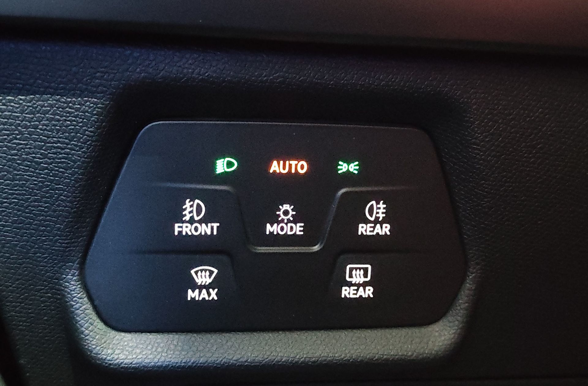 Cupra León 1.5 TSI e-Hybrid DSG - foto 33