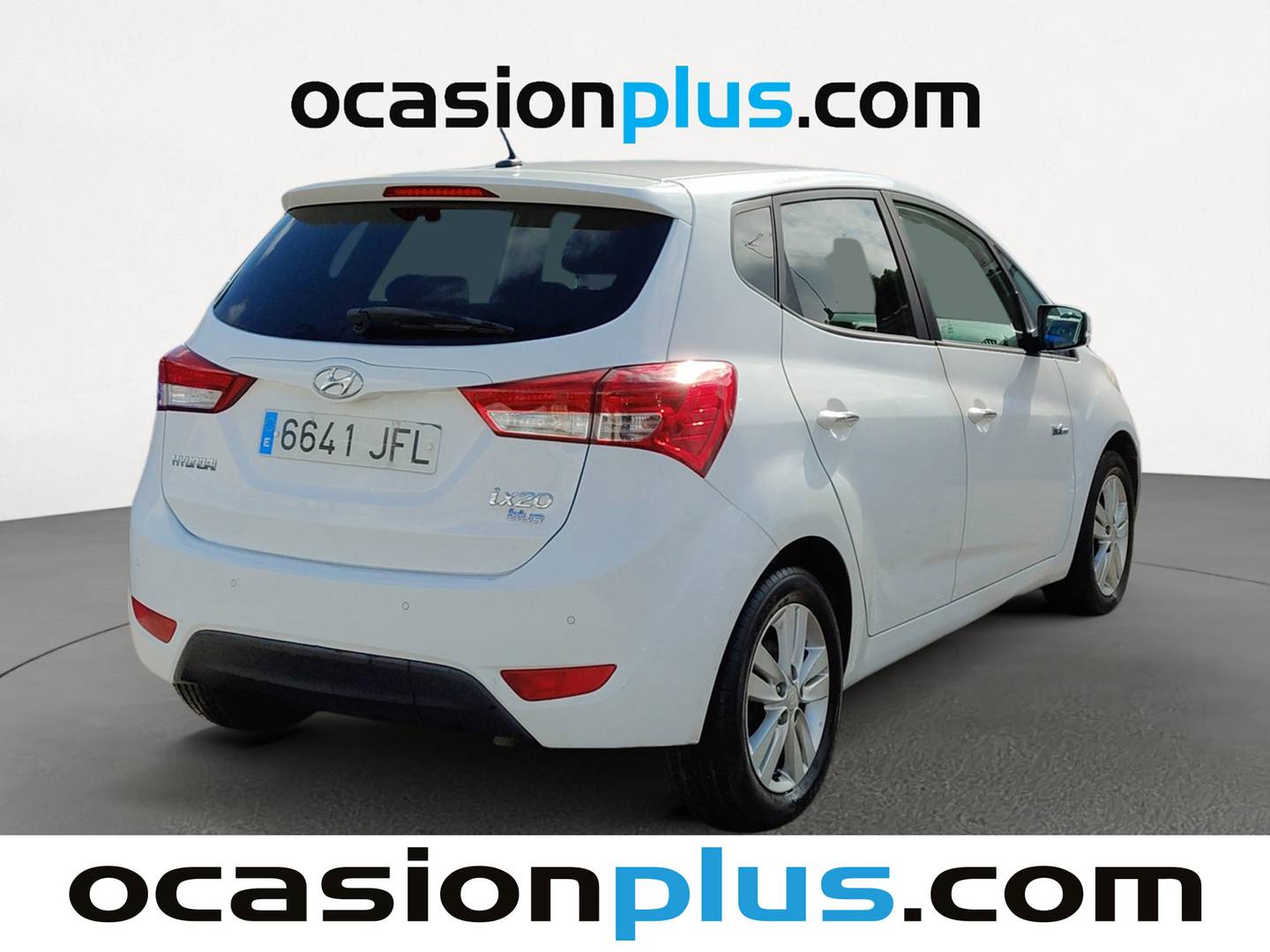 Foto trasera Hyundai ix20 Hyundai ix20 1.6 CRDI Bluedrive Tecno (115 CV) izquierda