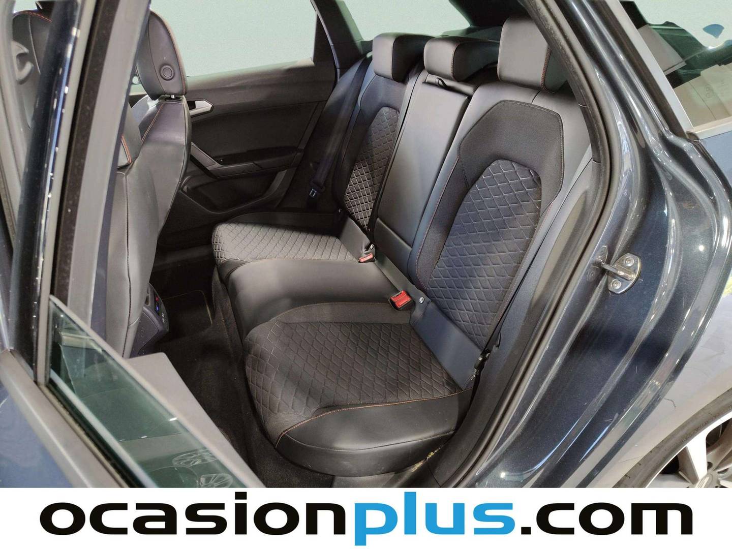 Foto asientos traseros Seat León Seat León ST ST 1.5 TSI S&S FR Go L (150 CV)