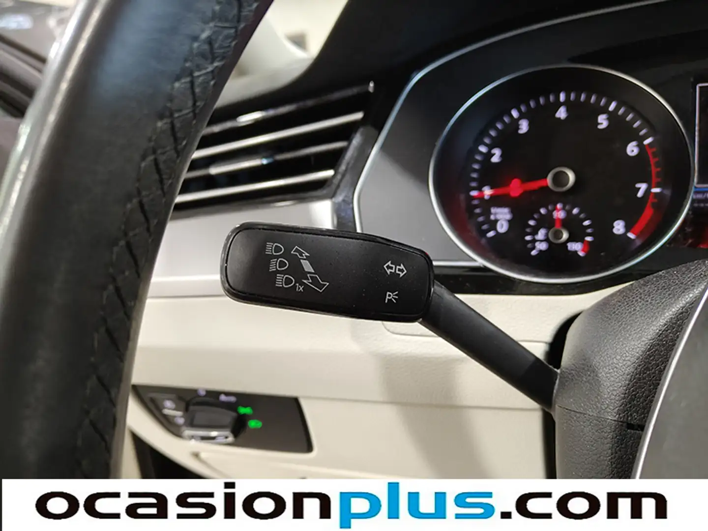 Foto Volkswagen Passat Volkswagen Passat Variant Advance 1.5 TSI (150 CV)