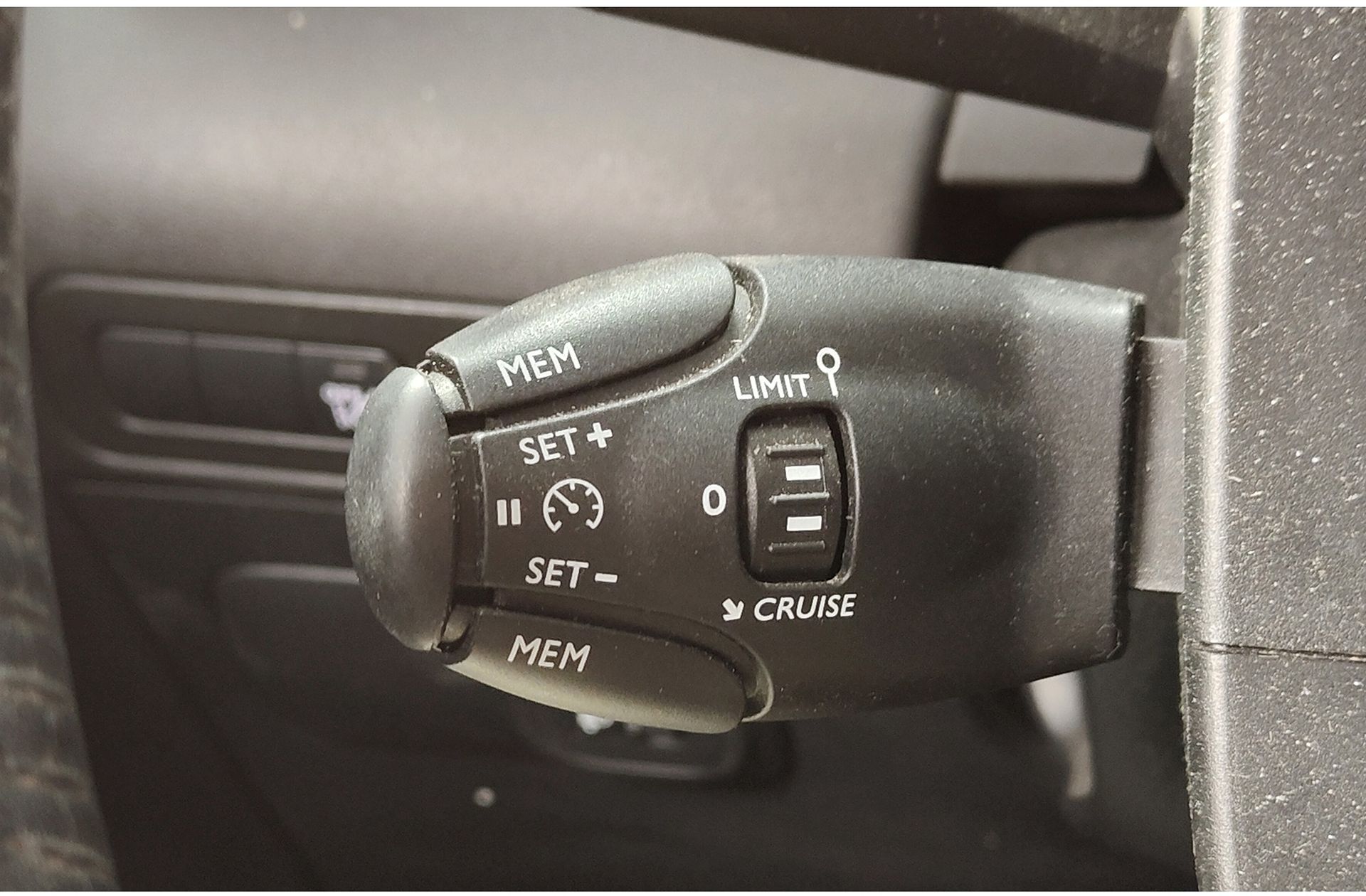 Citroën C3 Aircross PureTech 110 Shine EAT6 - foto 25