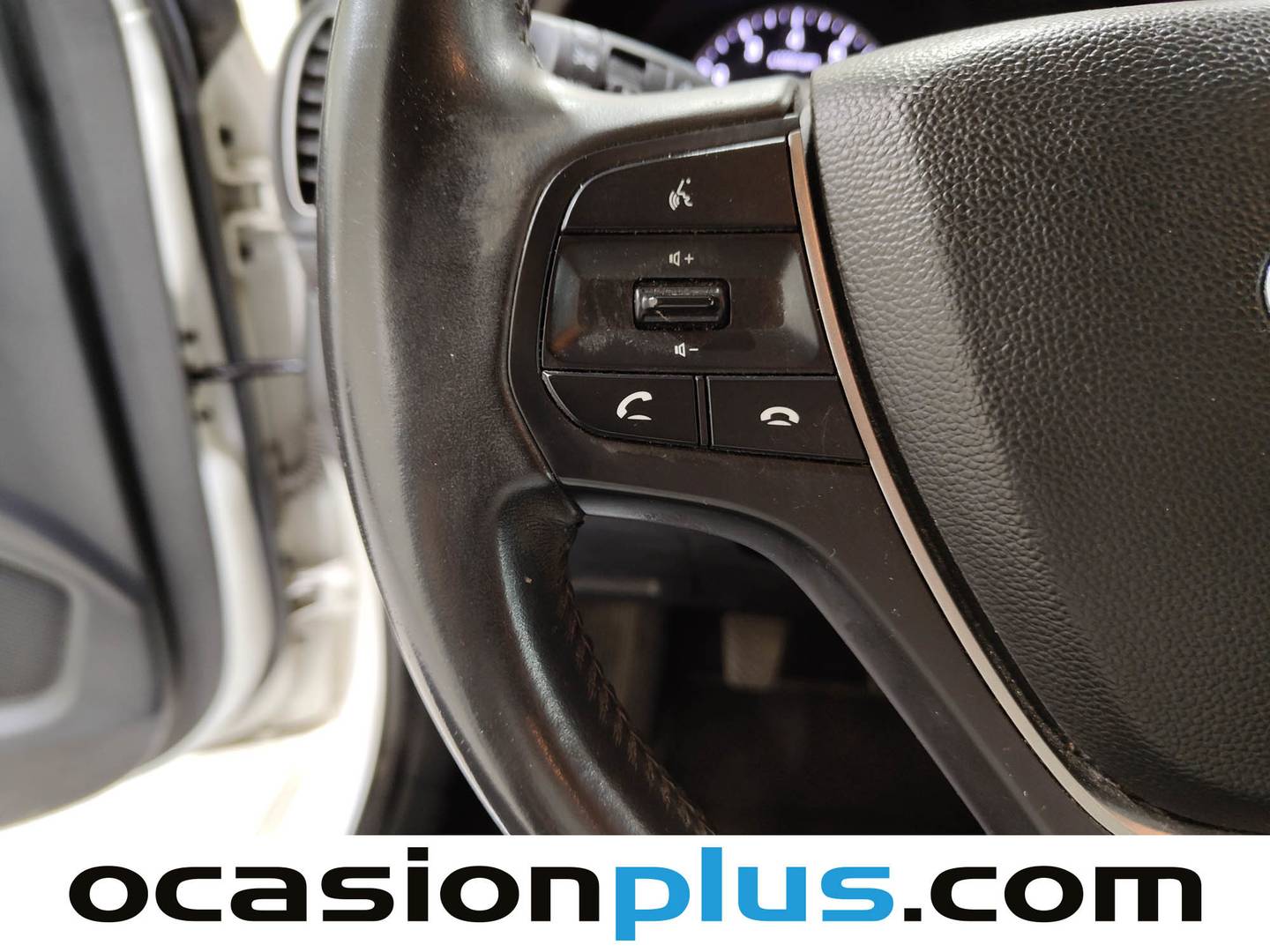 Hyundai i20 Hyundai i20 1.2 MPI Essence LE (75 CV) seminuevo