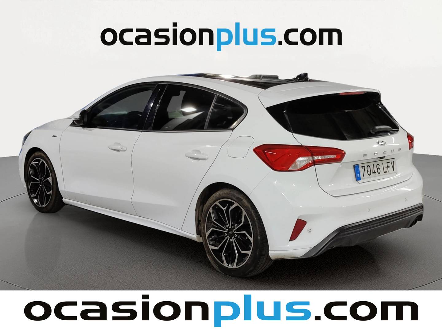 Foto trasera Ford Focus Ford Focus 1.0 Ecoboost S&S ST-Line (125 CV) izquierda