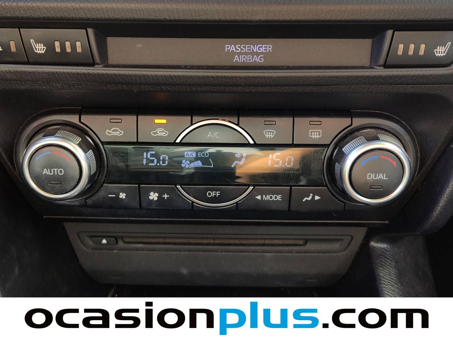 Foto Mazda Mazda3 Mazda Mazda 3 2.0 GE Sedan Luxury MT (120 CV)