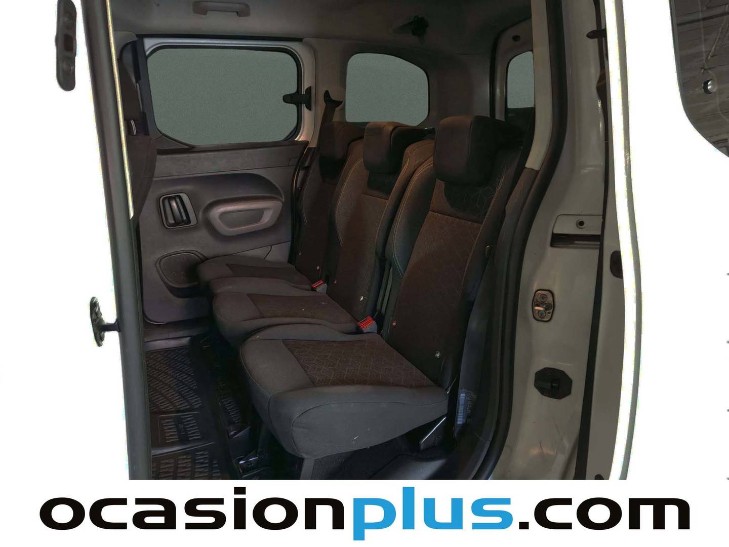 Foto asientos traseros Peugeot Rifter Peugeot Rifter BlueHDi 100 Active Standard (100 CV)