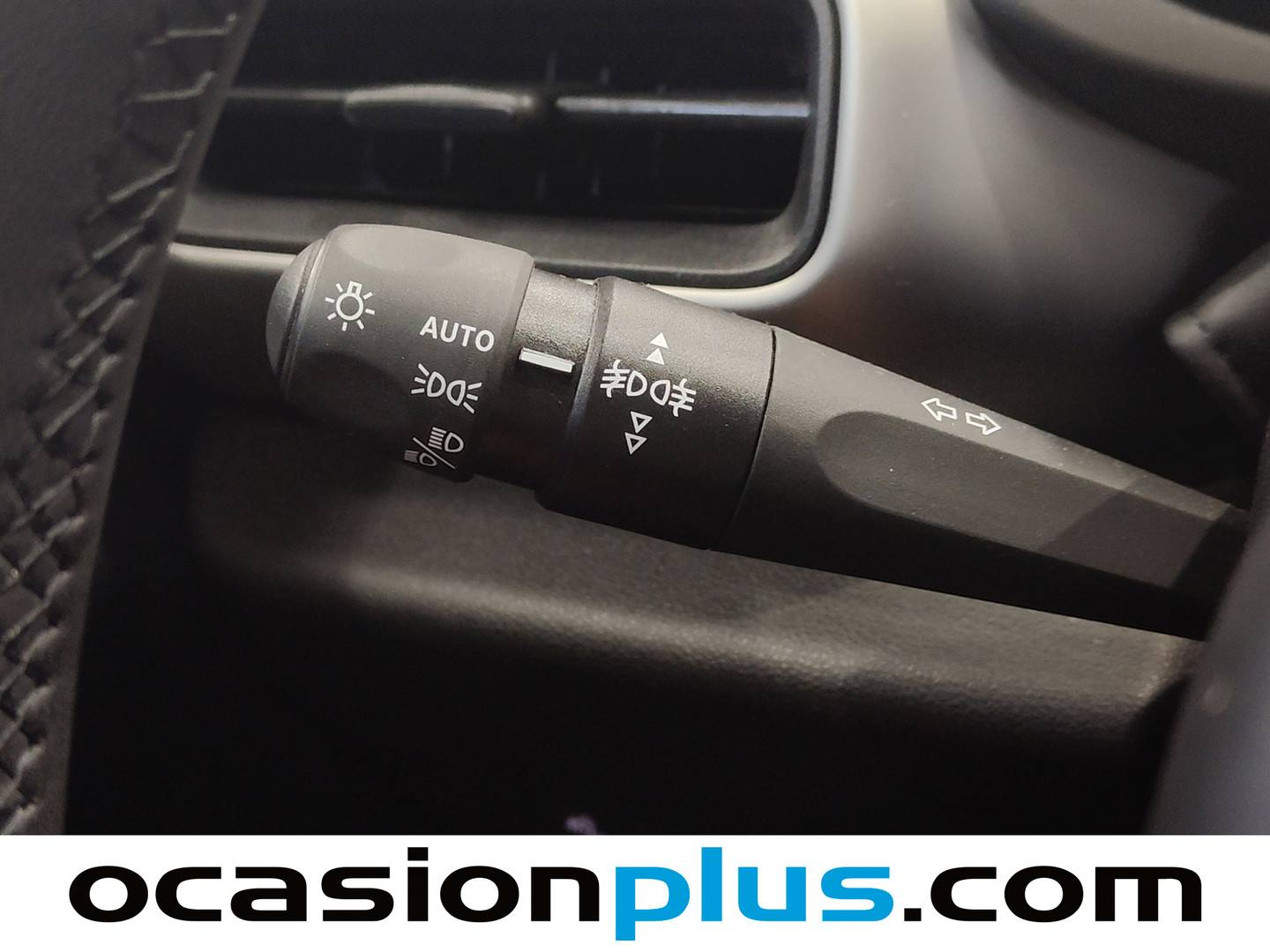 Acabados Jeep Avenger Jeep Avenger 1.2 eHybrid Altitude (100 CV)