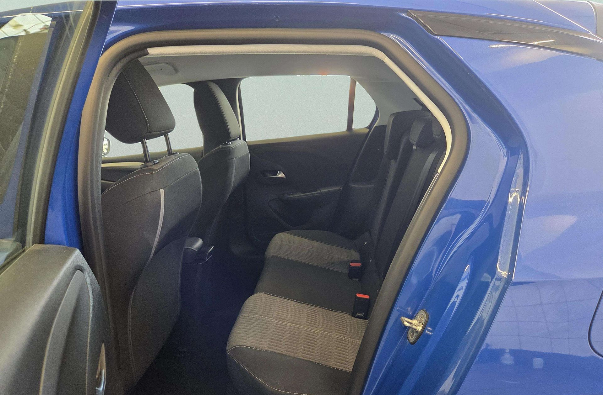 Opel Corsa 1.2 XEL Edition - foto 9