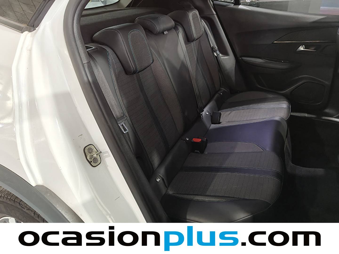 Peugeot 2008 Peugeot 2008 BlueHDi 110 Allure (110 CV) diésel
