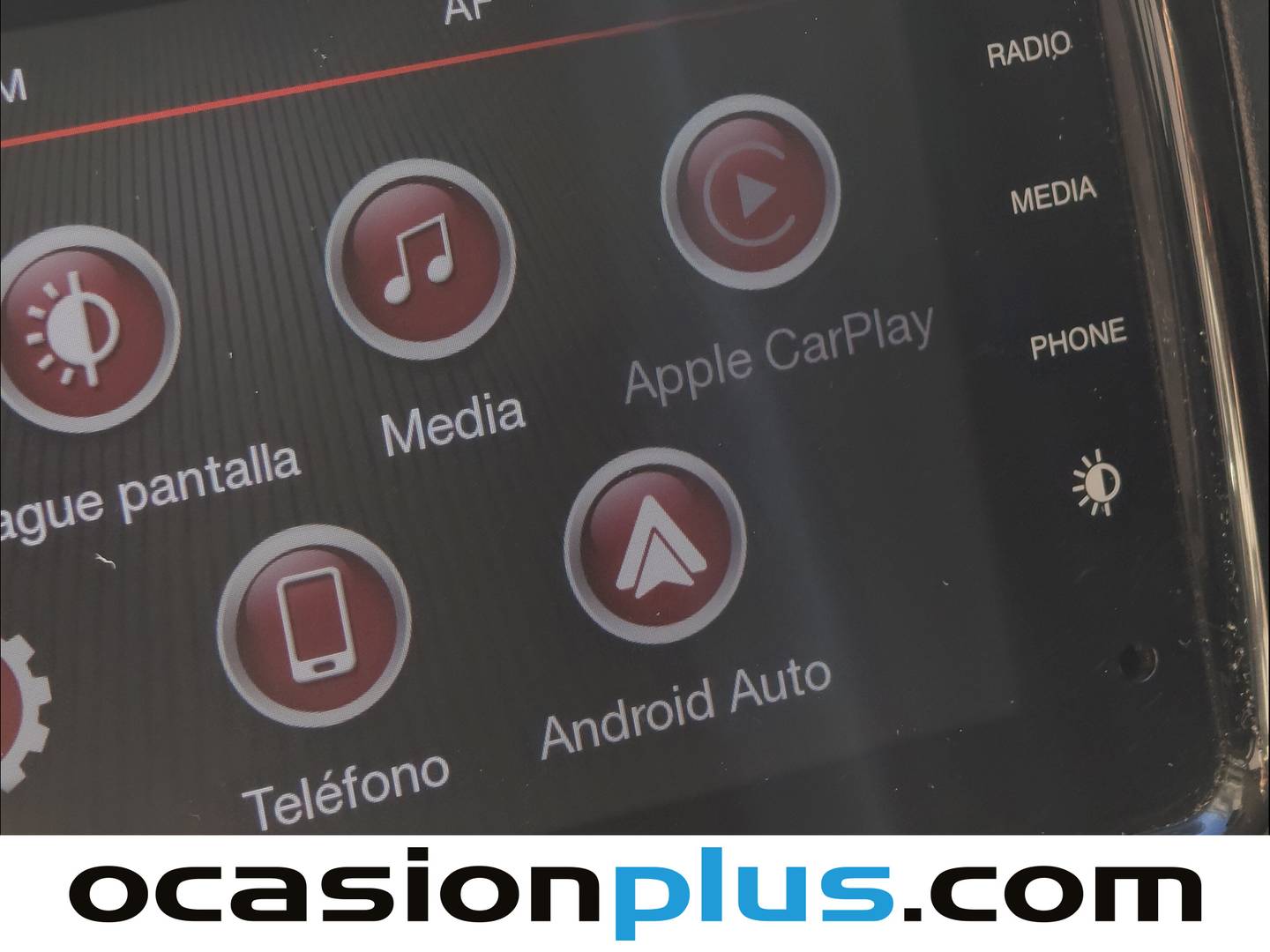 Extras y acabados del Peugeot Boxer Peugeot Boxer Furgon BlueHDi 140 S&S 335 L3H2 (140 CV)