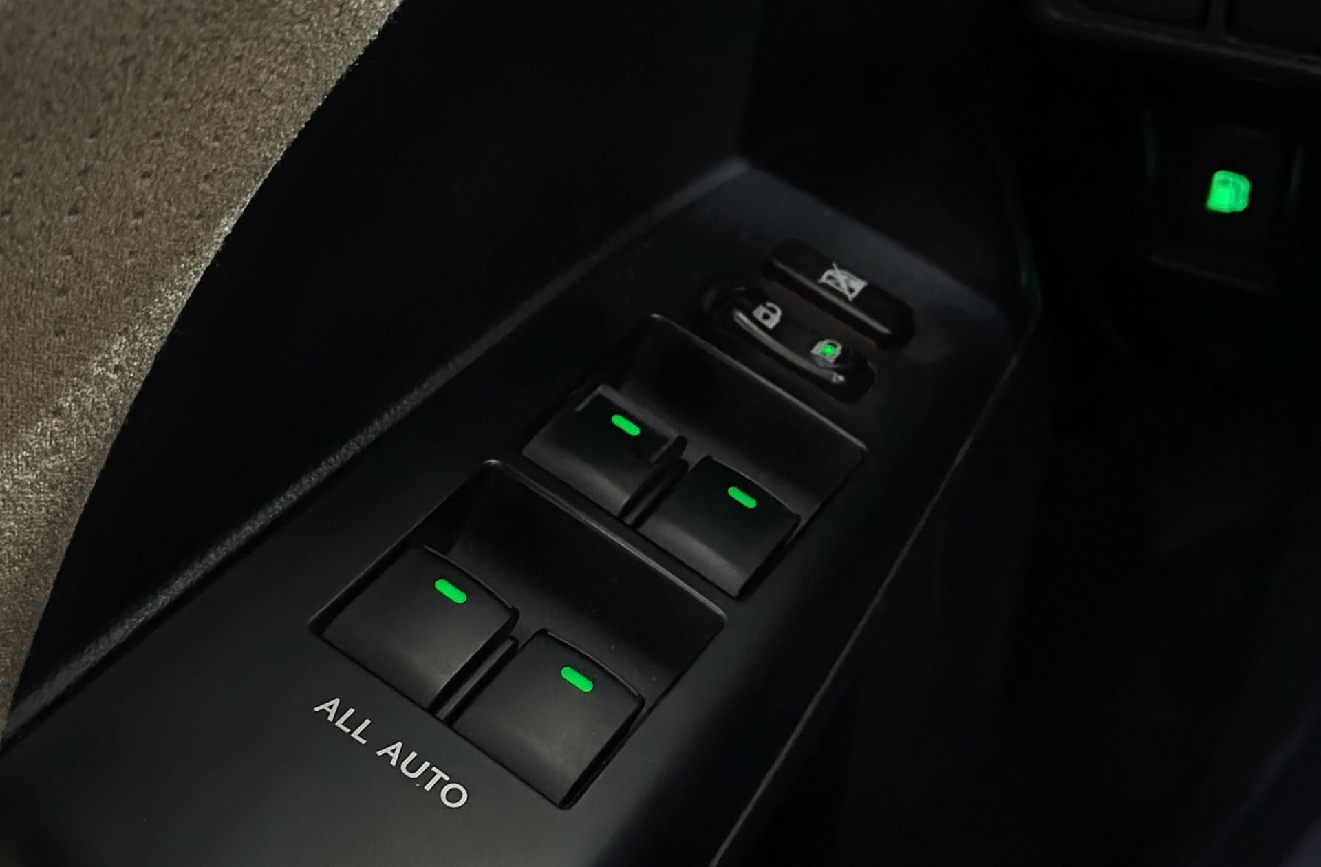 Lexus CT 200h Pack Hybrid Plus - foto 35
