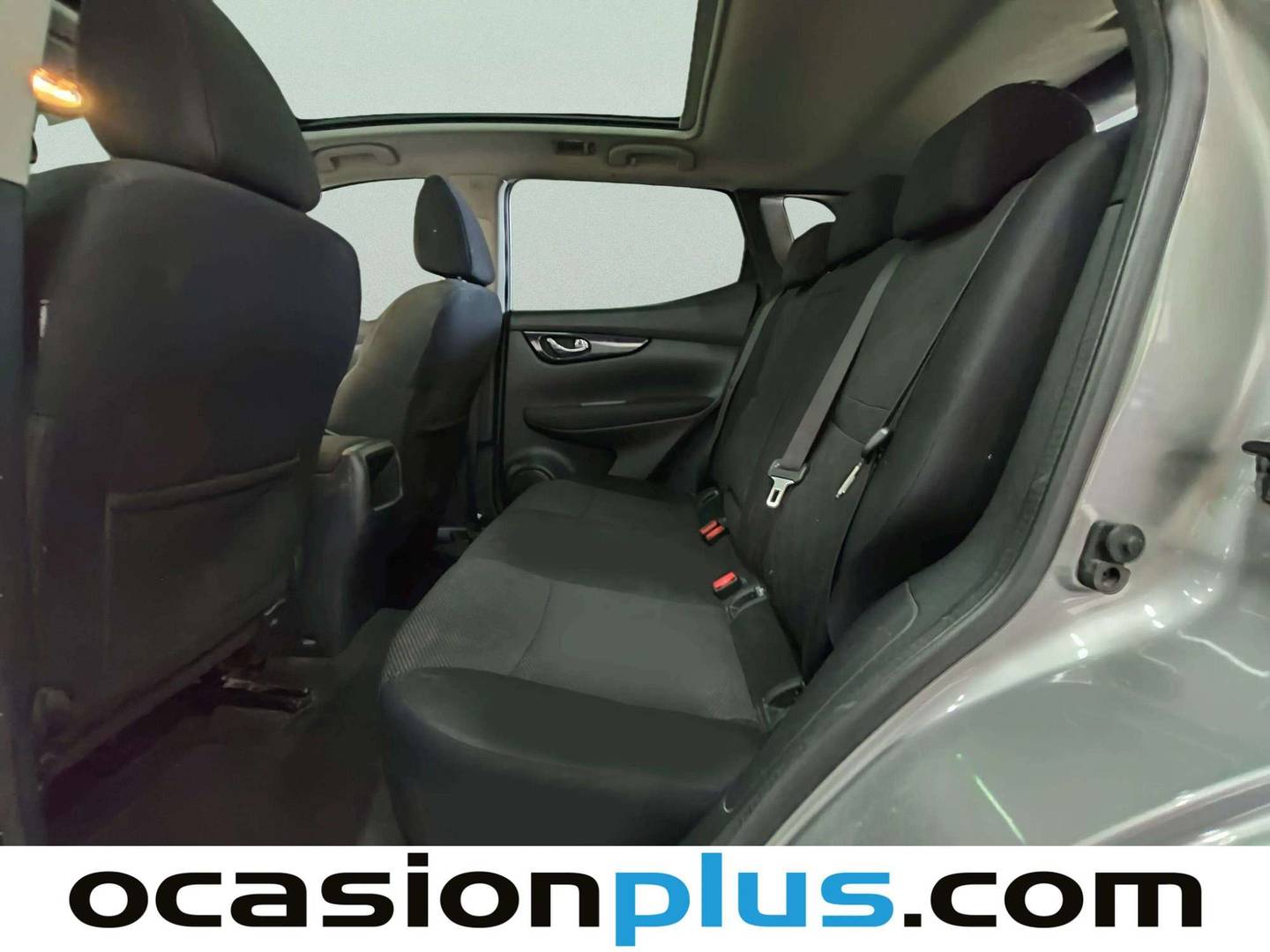 Foto asientos traseros Nissan QASHQAI Nissan Qashqai 1.5 dCi N-Connecta 4x2 (110 CV)