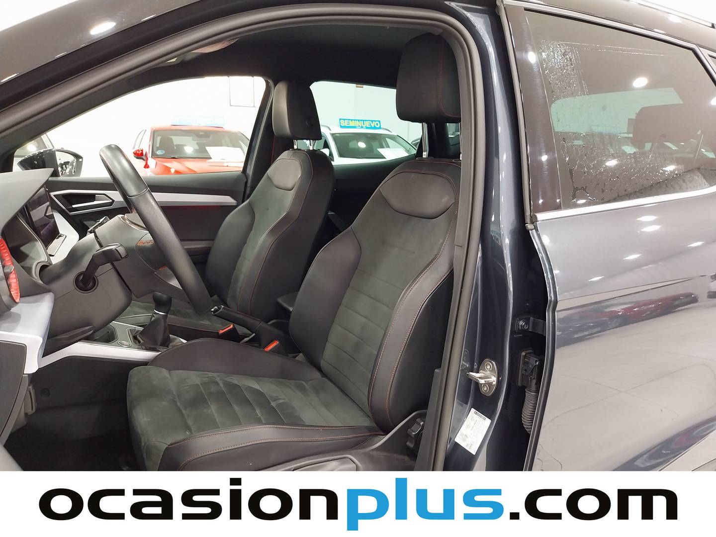 Foto Seat Arona SEAT Arona 1.0 TSI S&S FR XL (115 CV)