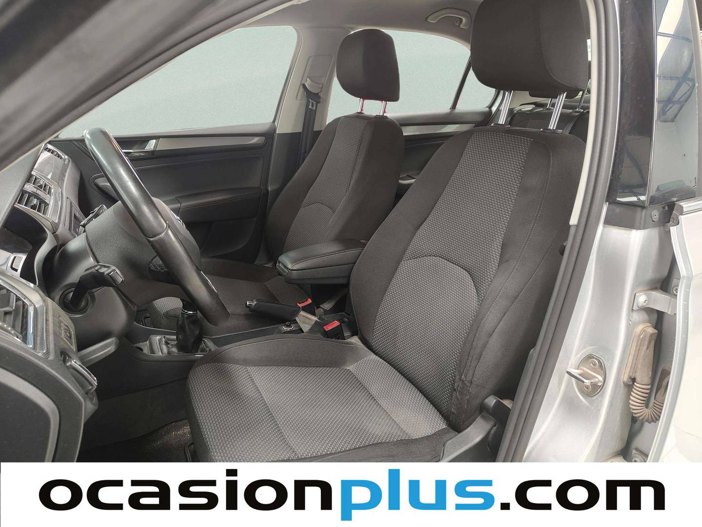 Foto asientos delanteros Seat Toledo Seat Toledo 1.0 EcoTSI S&S Style (110 CV)