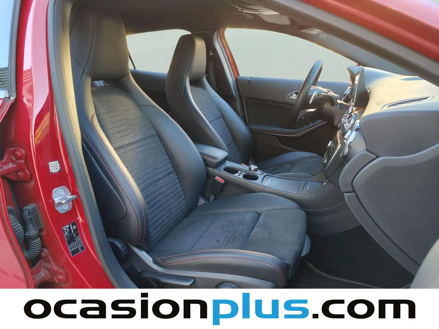 Foto Mercedes GLA Mercedes-Benz GLA 200 (156 CV) Pack AMG