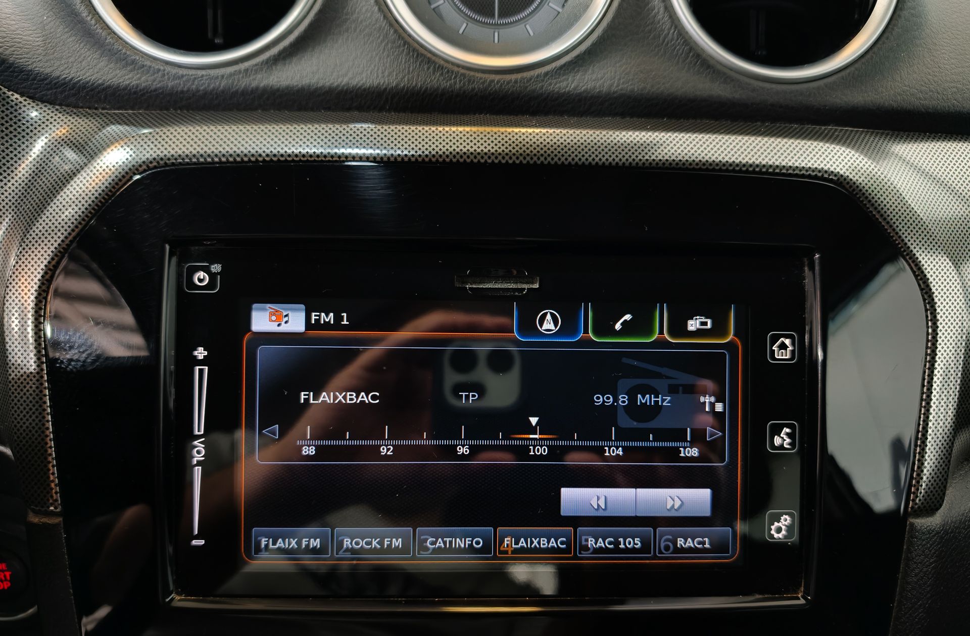 Suzuki Vitara 1.4 Turbo Mild Hybrid GLE 4WD - foto 30