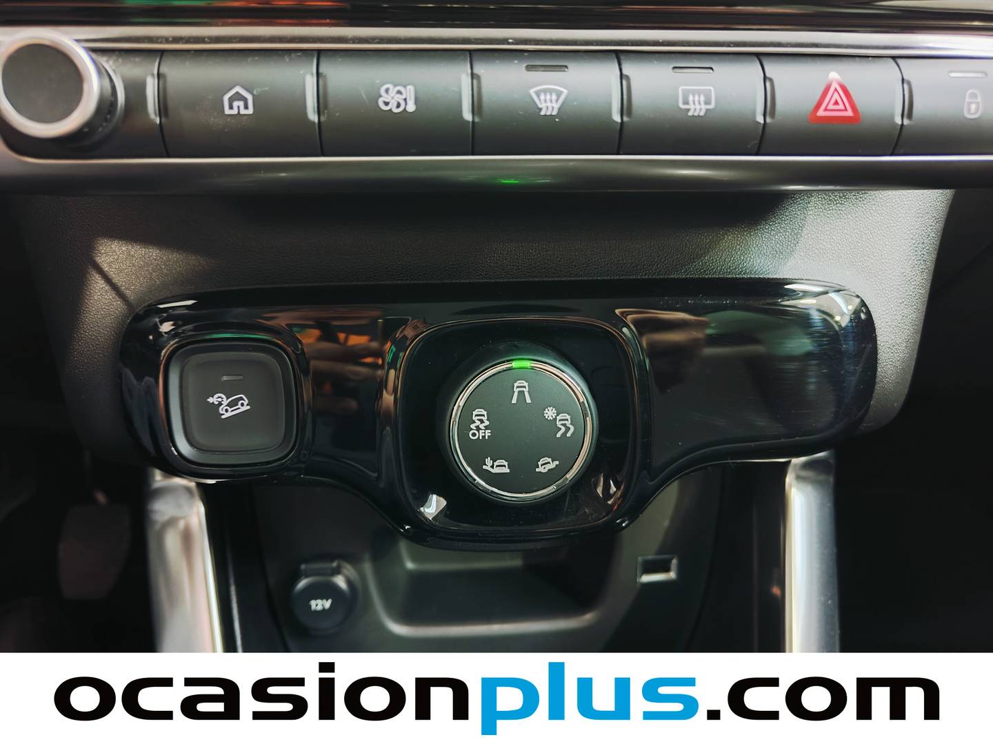 Equipamiento del Citroën C3 Aircross Citroen C3 Aircross BlueHDi 110 S&S Plus (110 CV)