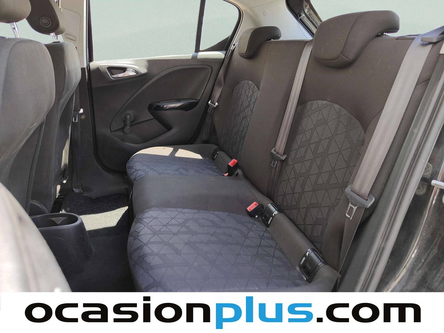 Foto asientos traseros Opel Corsa Opel Corsa 1.4 120 Aniversario (90 CV)