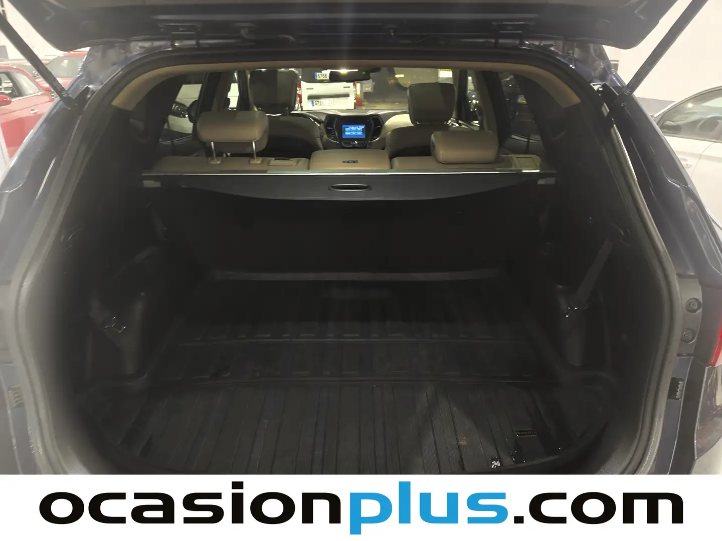 Foto Hyundai Santa Fe Hyundai Santa Fe 2.2 CRDI Tecno 4x4  (197 CV) 7 plazas