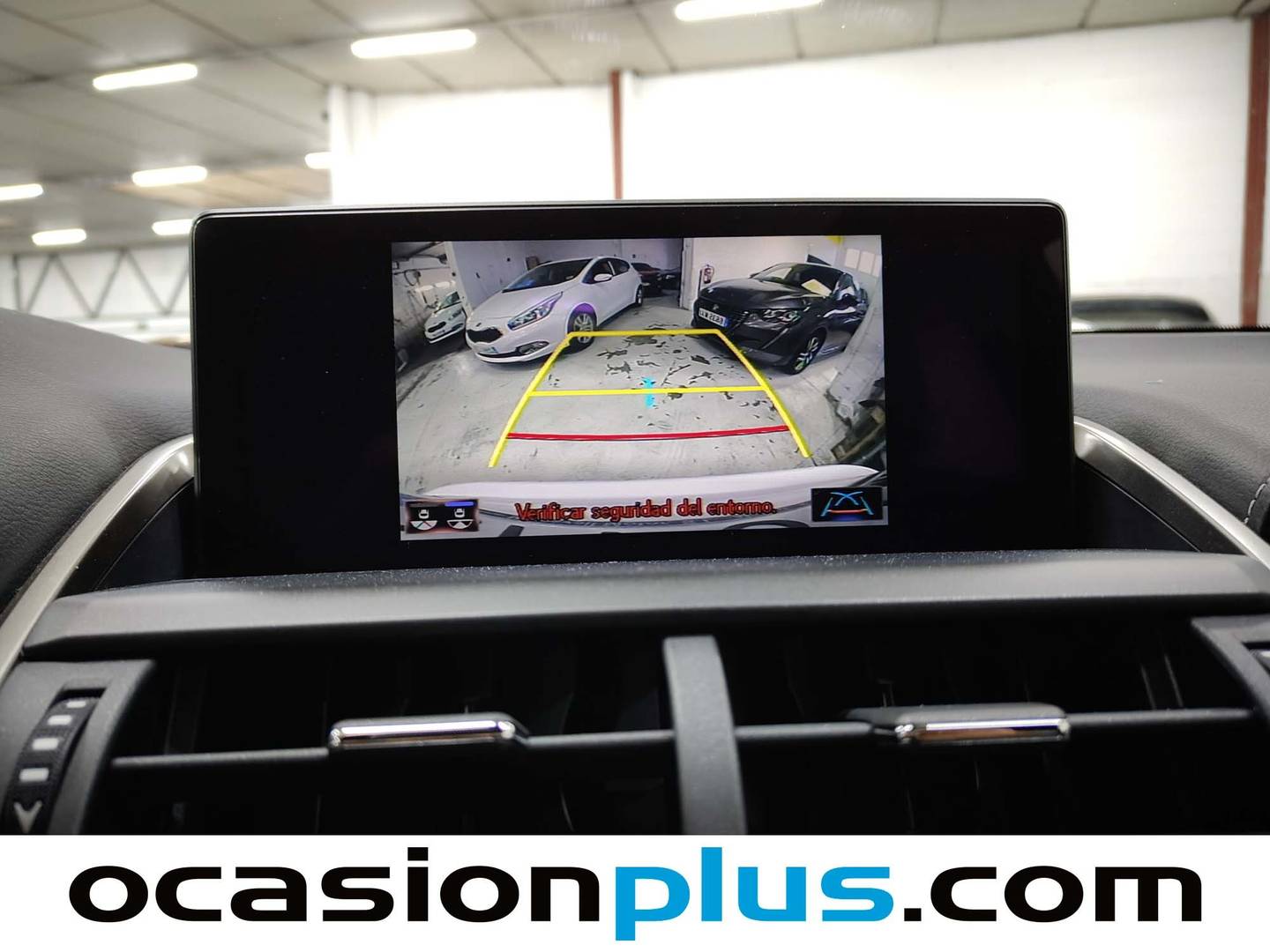 Foto Lexus NX Lexus NX Sport Panorámico 4WD  (197 CV)