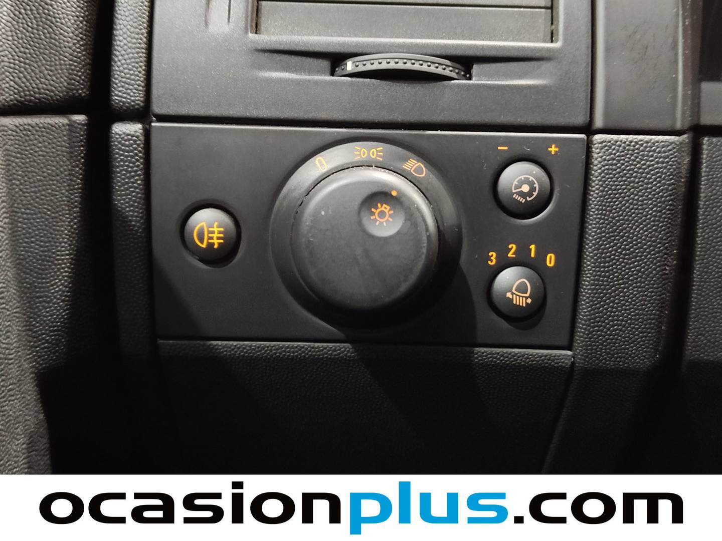 Foto Opel Meriva Opel Meriva 1.6 XE Essentia (100 CV)