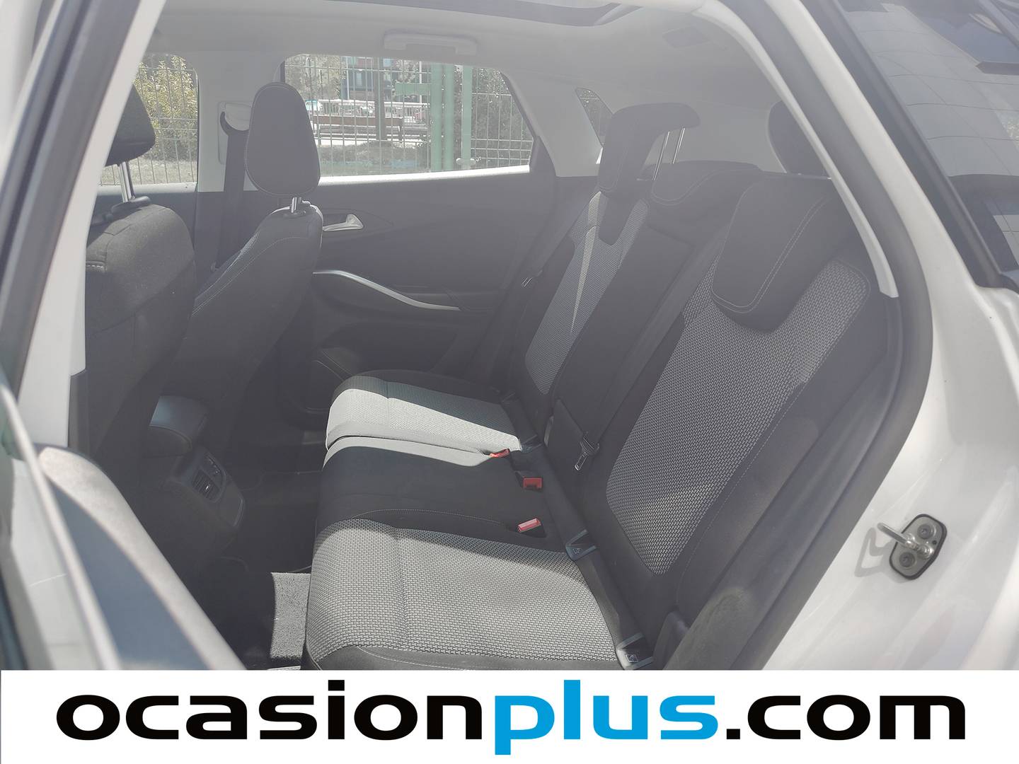 Foto asientos traseros Opel Grandland X Opel Grandland X 1.6 CDTi Selective (120 CV)