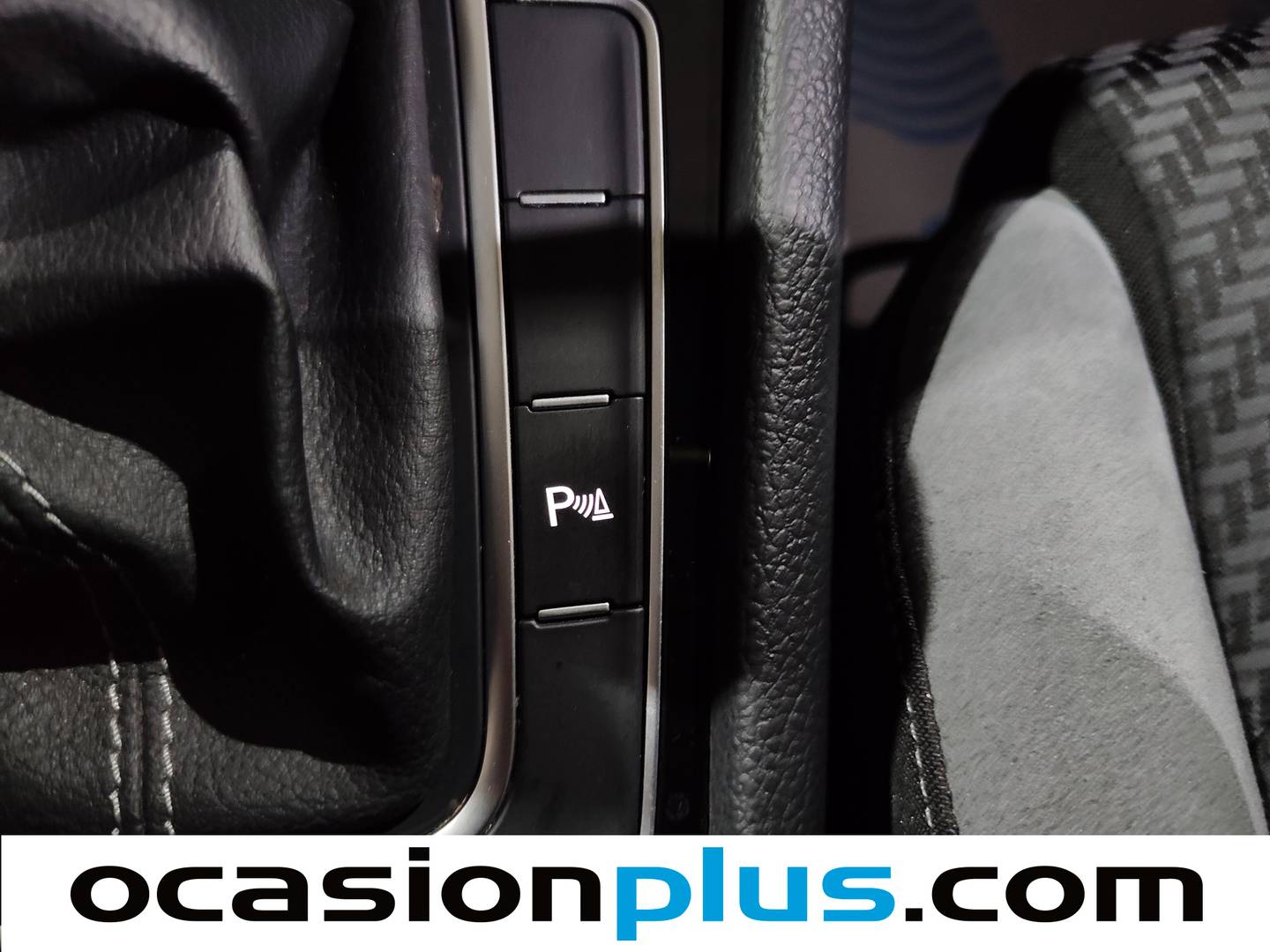 Volkswagen Golf Volkswagen Golf R-Line 1.5 TSI (150 CV) DSG de segunda mano