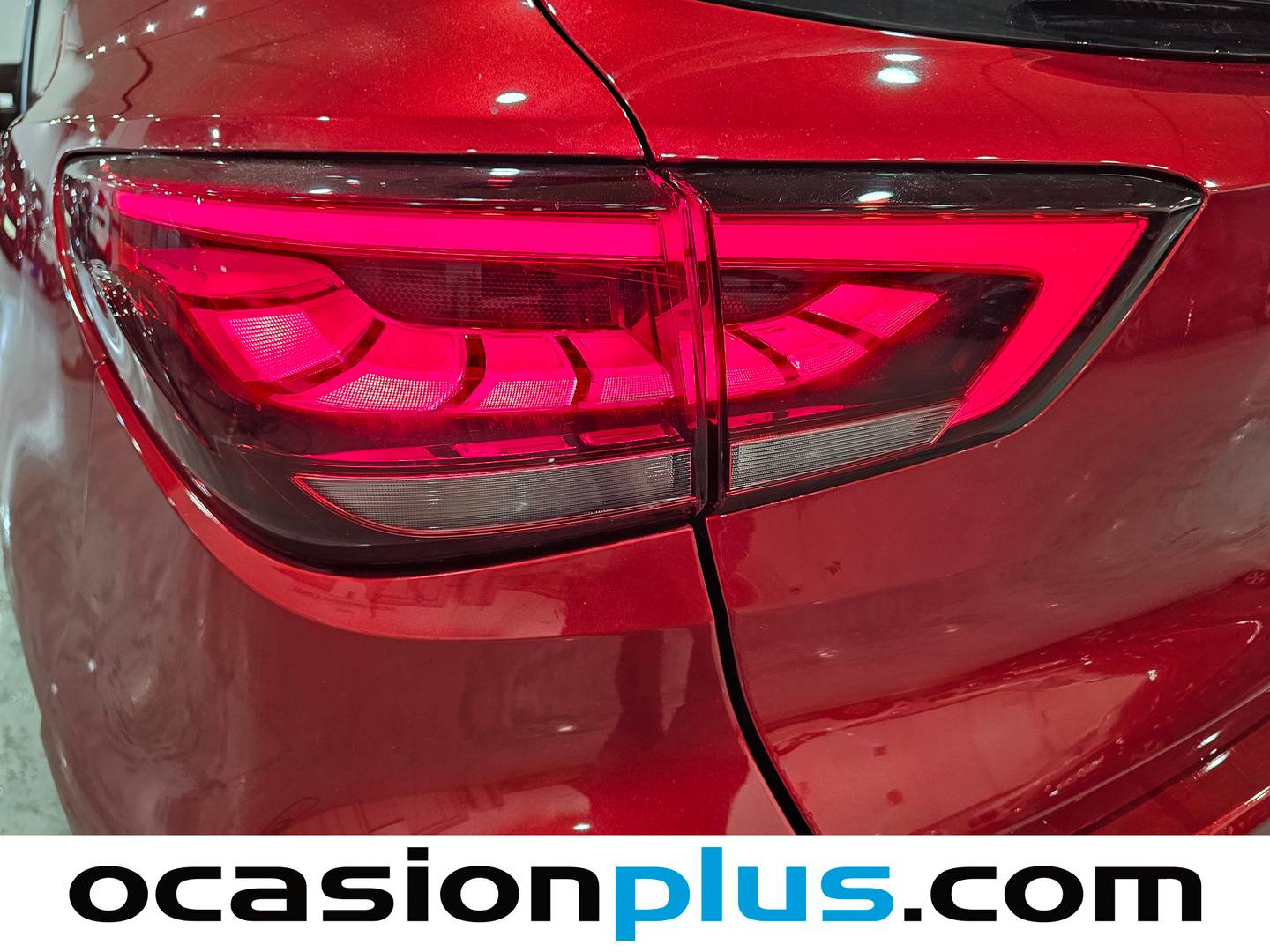 MG ZS MG ZS 1.0T Luxury (111 CV) gasolina