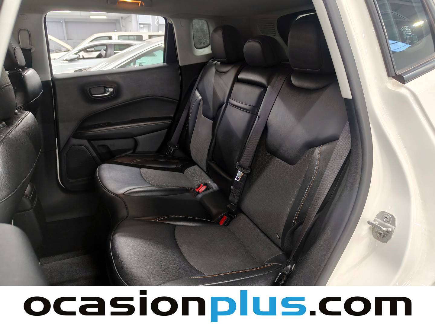 Foto asientos traseros Jeep Compass Jeep Compass 1.6 Multijet Longitude 4x2 (120 CV)
