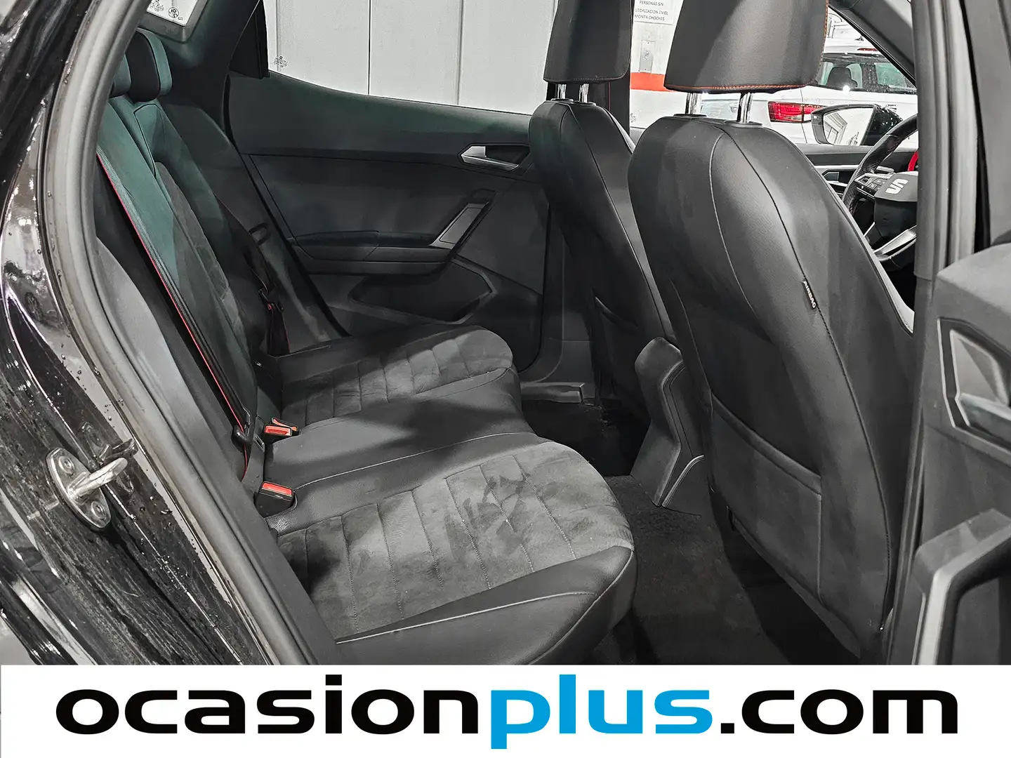 Foto Seat Arona SEAT Arona 1.5 TSI FR XL DSG (150 CV)