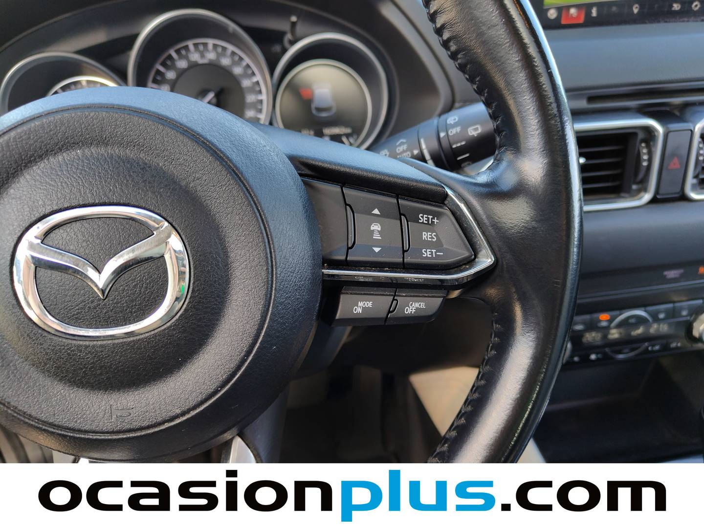 Foto Mazda CX-5 Mazda CX-5 2.5 Skyactiv-G Zenith White AWD Auto (194 CV)