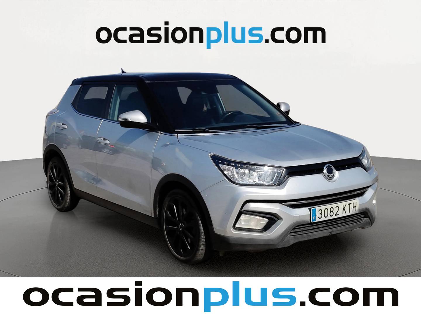 Foto delantera SsangYong Tivoli SsangYong Tivoli D16T Limited 4x2 (115 CV) derecha