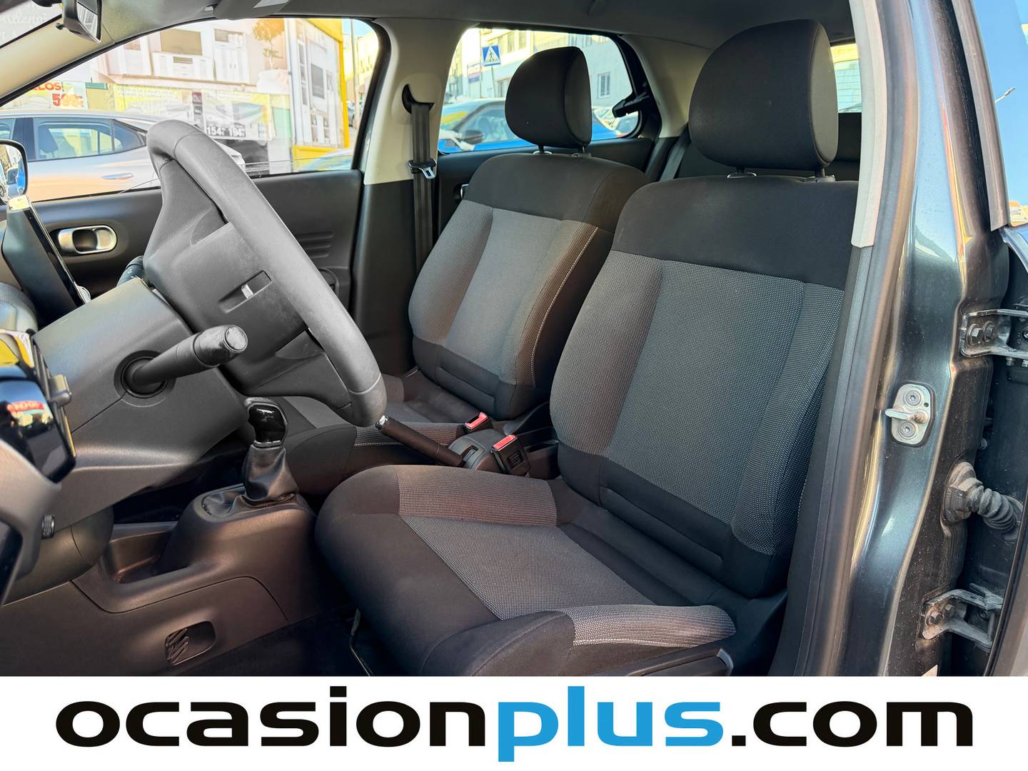 Foto Citroën C4 Cactus Citroen C4 Cactus 1.2 PureTech Feel Fine (82 CV)