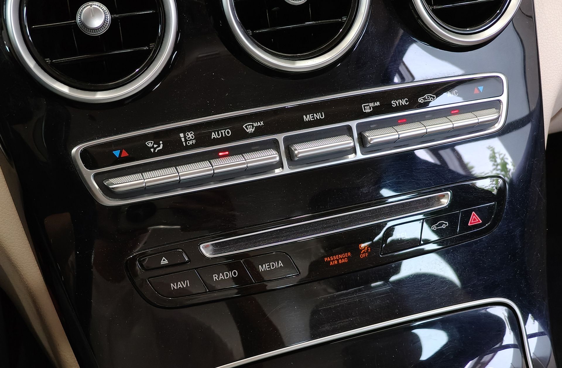 Mercedes-Benz Clase C 220 d Pack AMG - foto 31