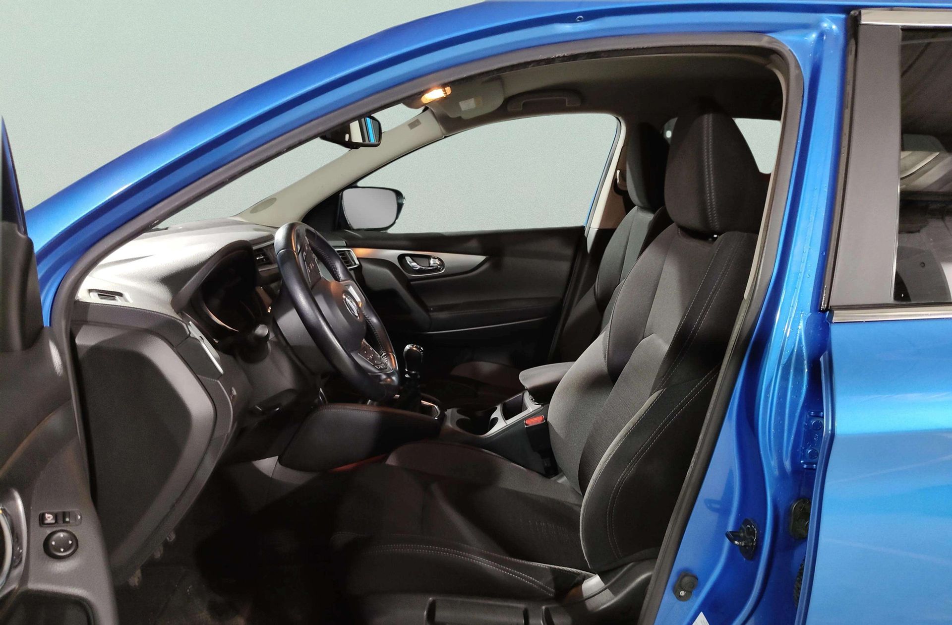 Nissan Qashqai 1.6 DIG-T N-Connecta 4x2 - foto 11