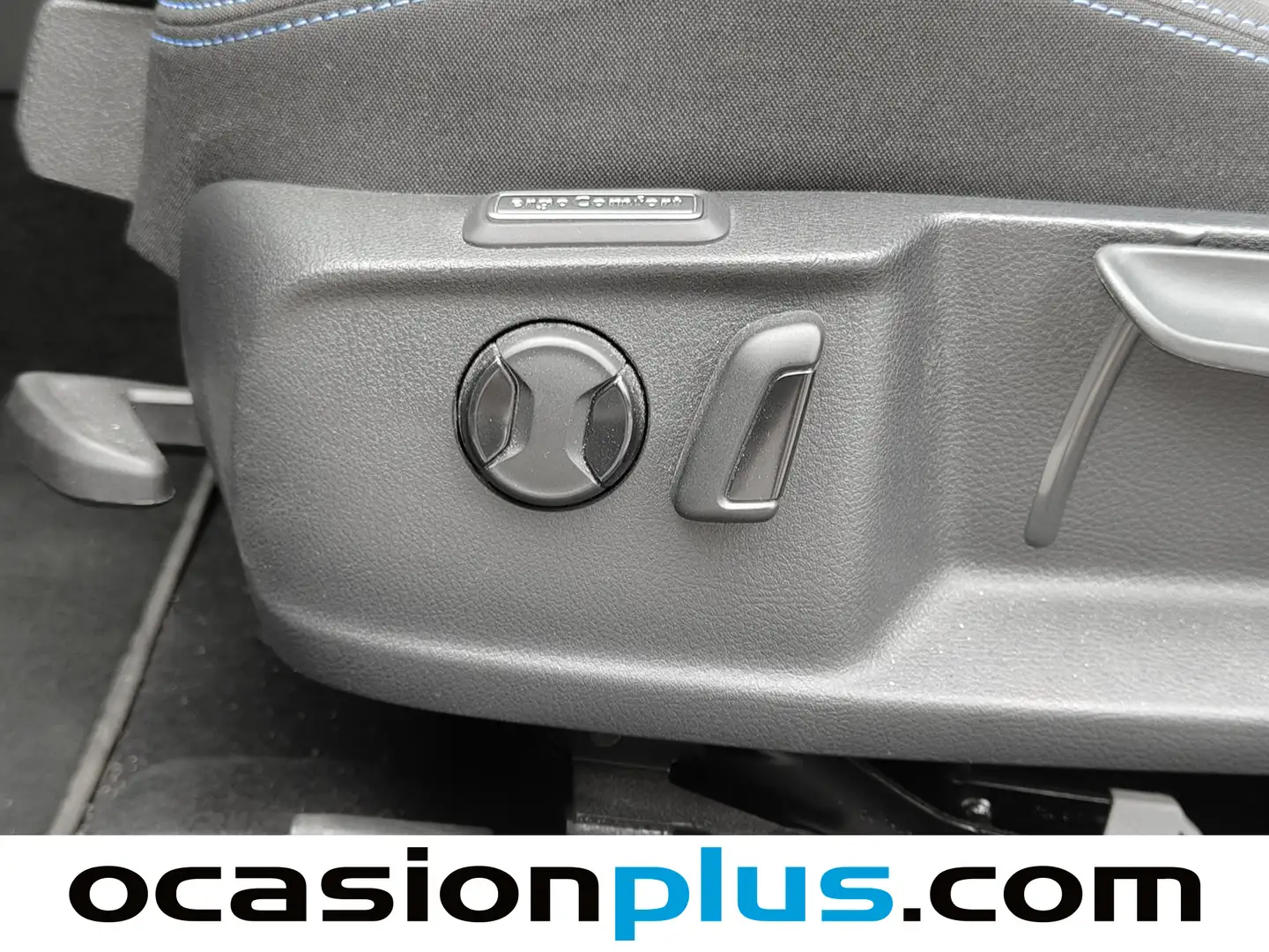 Foto Volkswagen Passat Volkswagen Passat GTE 1.4 TSI e-Power DSG  (218 CV)