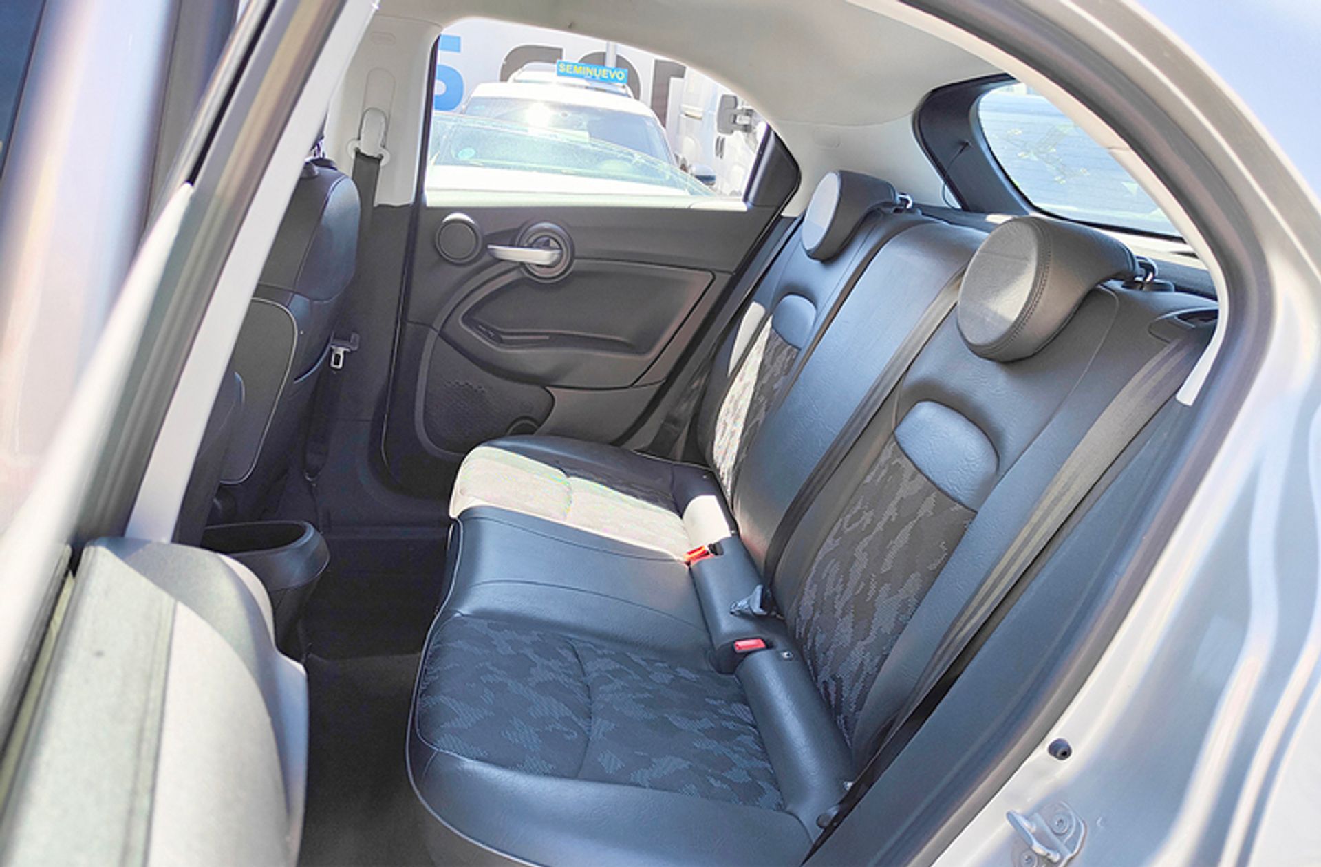 Fiat 500X 1.3 Firefly Cross T4 DCT - foto 10