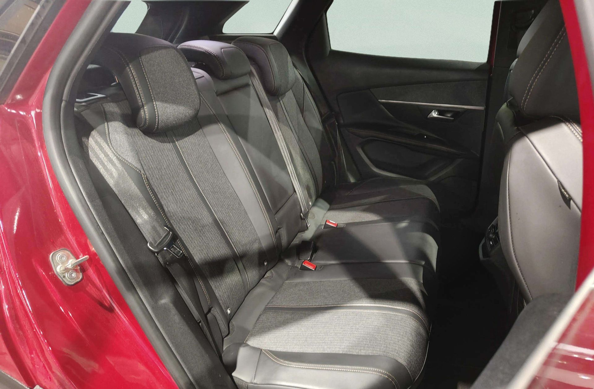 Peugeot 3008 BlueHDi 150 GT Line - foto 22