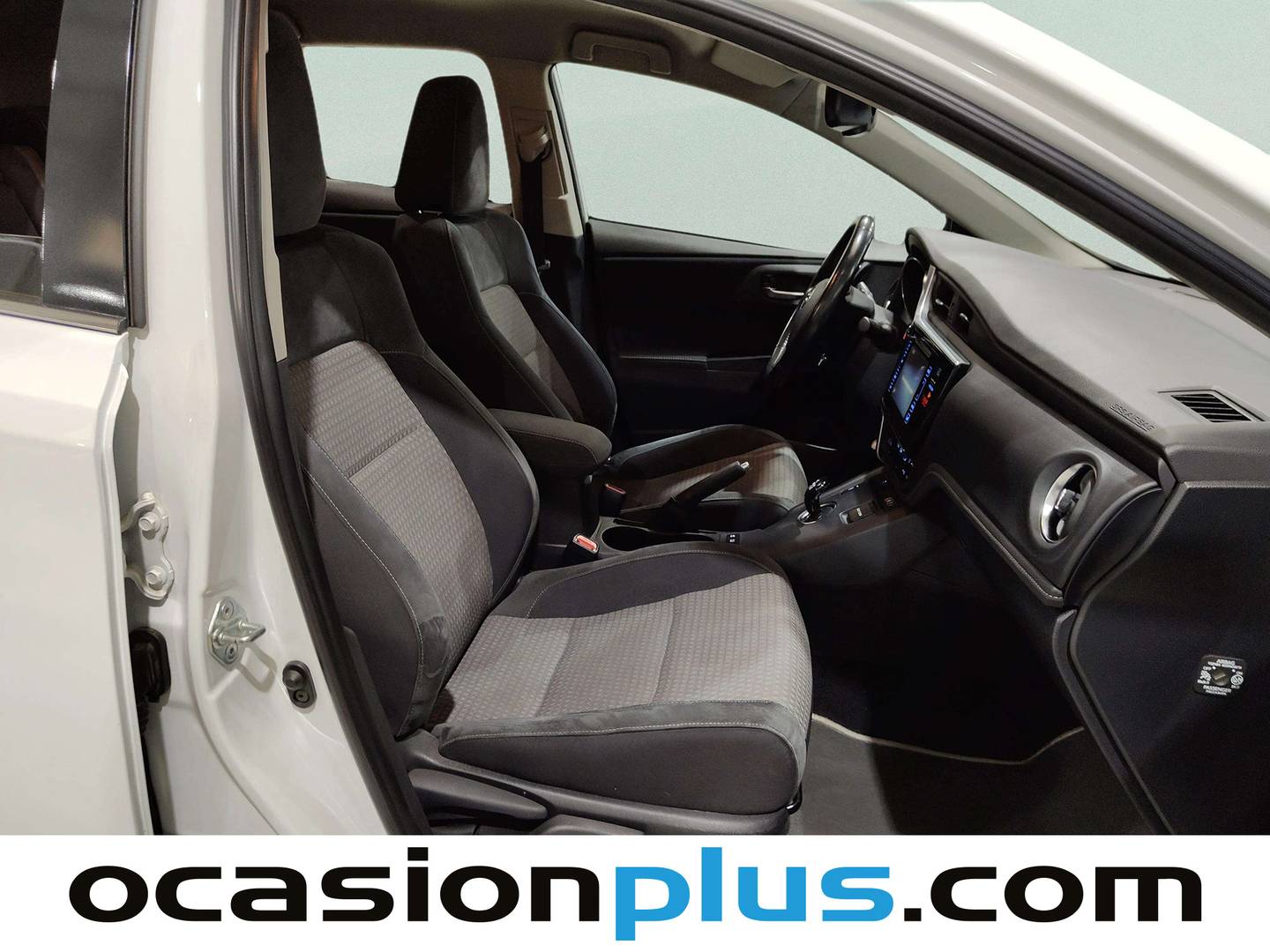 Toyota Auris Toyota Auris 1.8 140H Hybrid Feel! Edition km 0