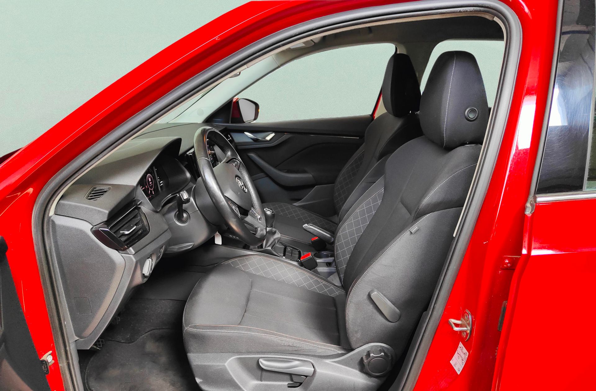 Škoda Kamiq 1.0 TSI Ambition - foto 10