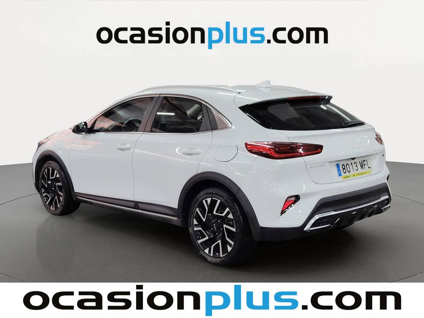 Foto trasera KIA XCeed KIA XCeed 1.6 MHEV Tech DCT (136 CV) izquierda
