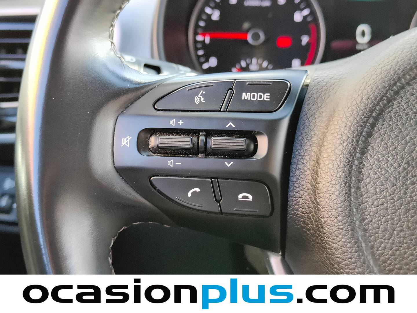KIA Stonic KIA Stonic 1.0 T-GDi MHEV Drive iMT (100 CV) de segunda mano