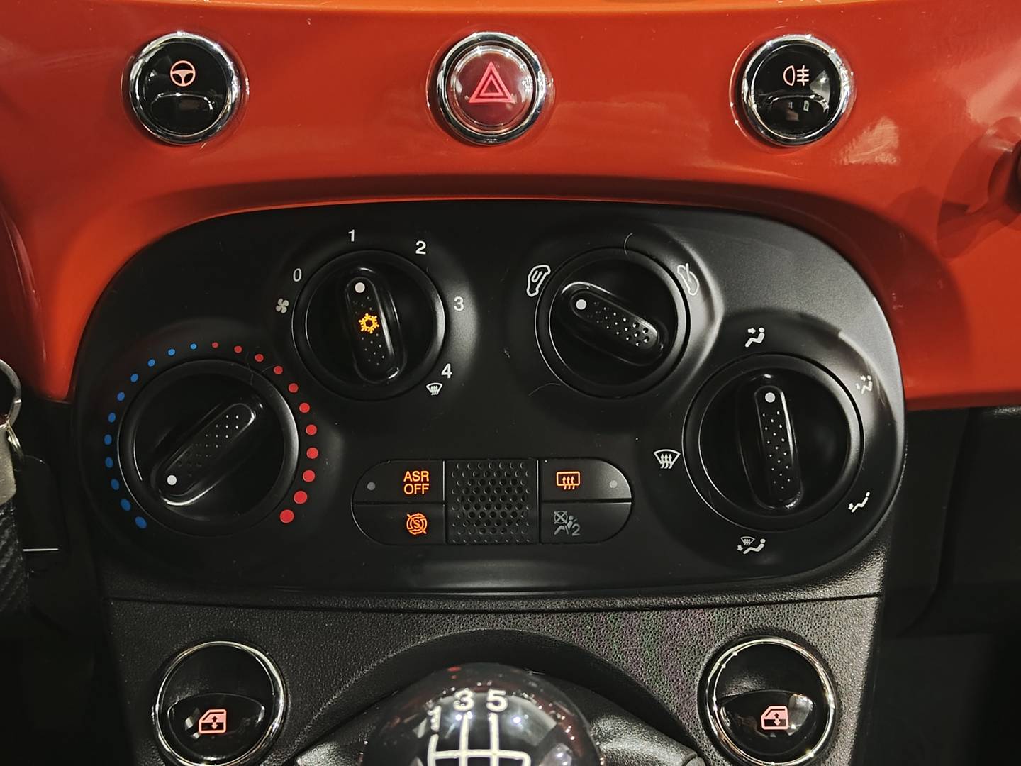 Equipamiento del Fiat 500 Fiat 500 1.0 Hybrid Monotrim (70 CV)