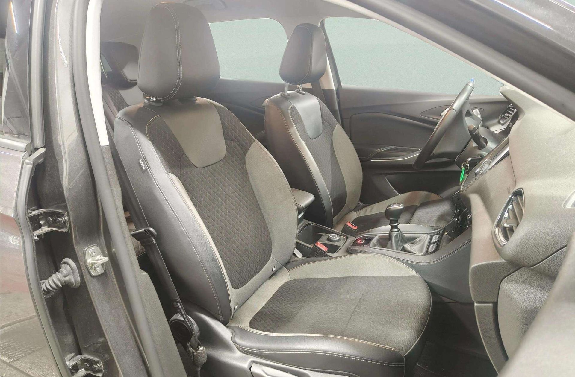 Opel Grandland 1.5 CDTi 120 Aniversario - foto 16