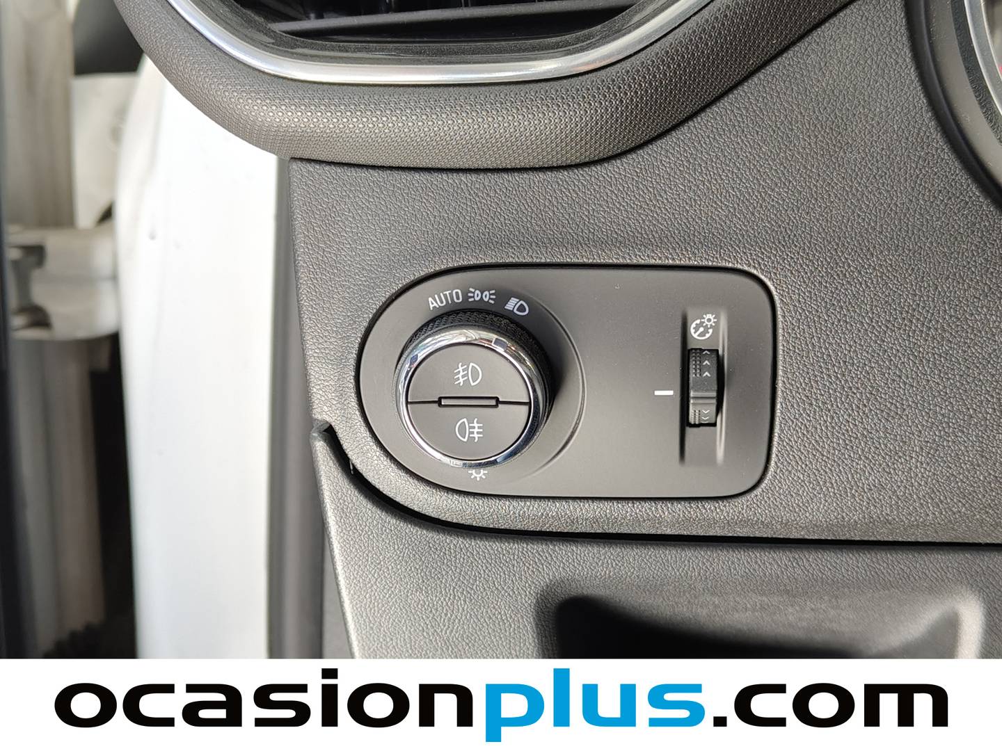 Foto Opel Crossland X Opel Crossland X 1.2 Turbo S&S ecoTEC Excellence (110 CV)