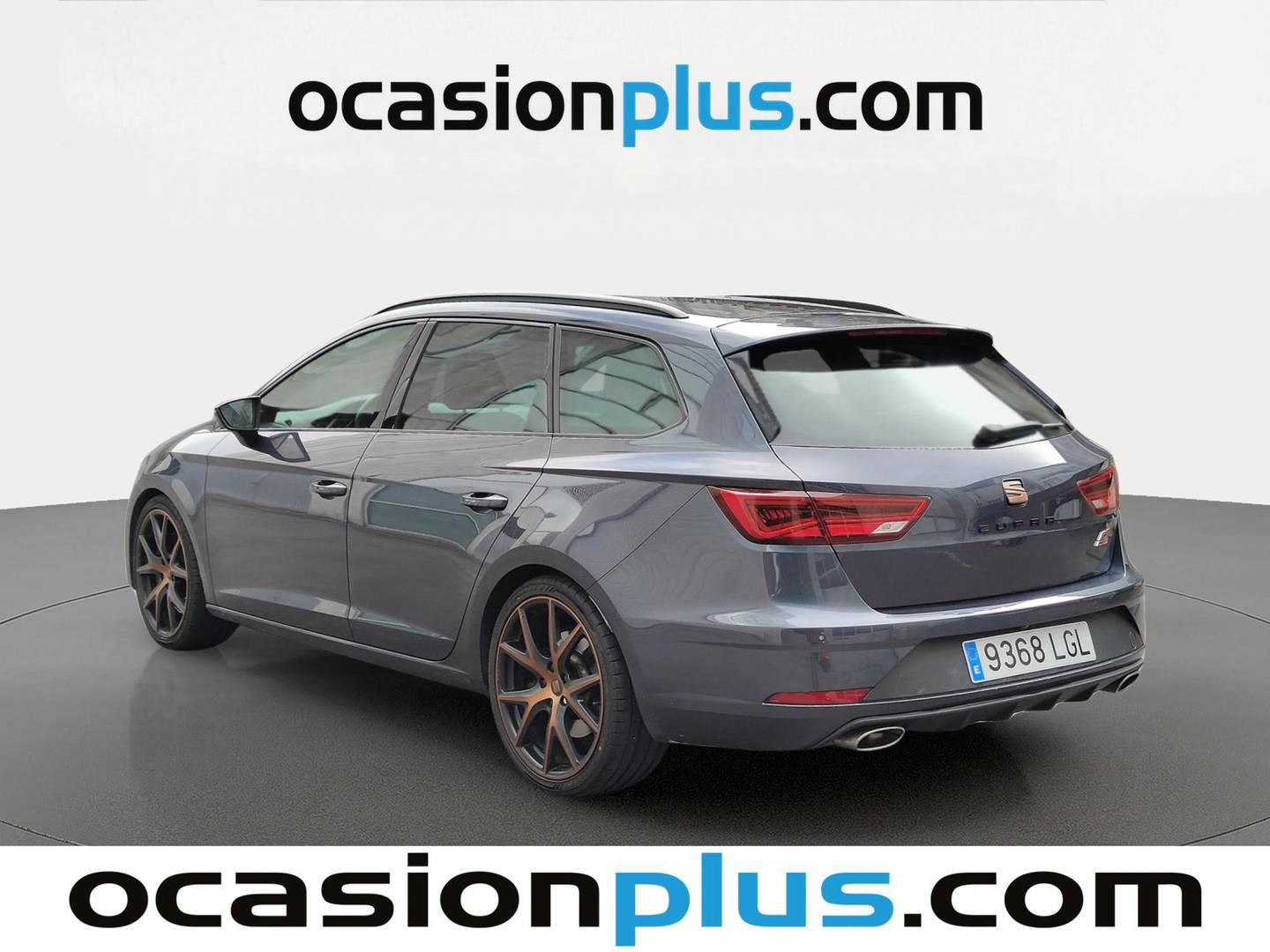 Foto trasera Seat León Seat León ST 2.0 TSI S&S Cupra DSG (290 CV) derecha