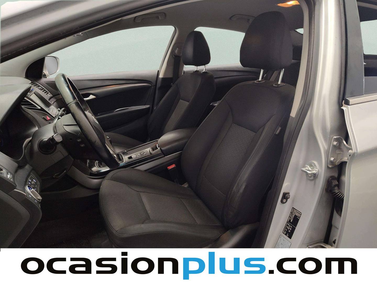 Foto asientos delanteros Hyundai i40 Hyundai i40 1.7 CRDI BlueDrive Tecno (141 CV)