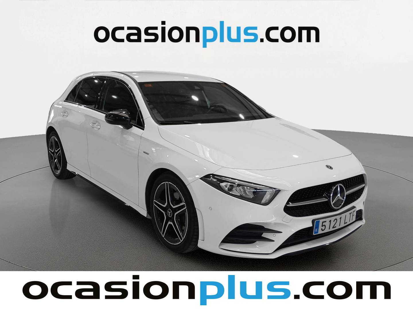 Foto delantera Mercedes Clase A Mercedes Clase A 200 d (150 CV) Pack AMG derecha