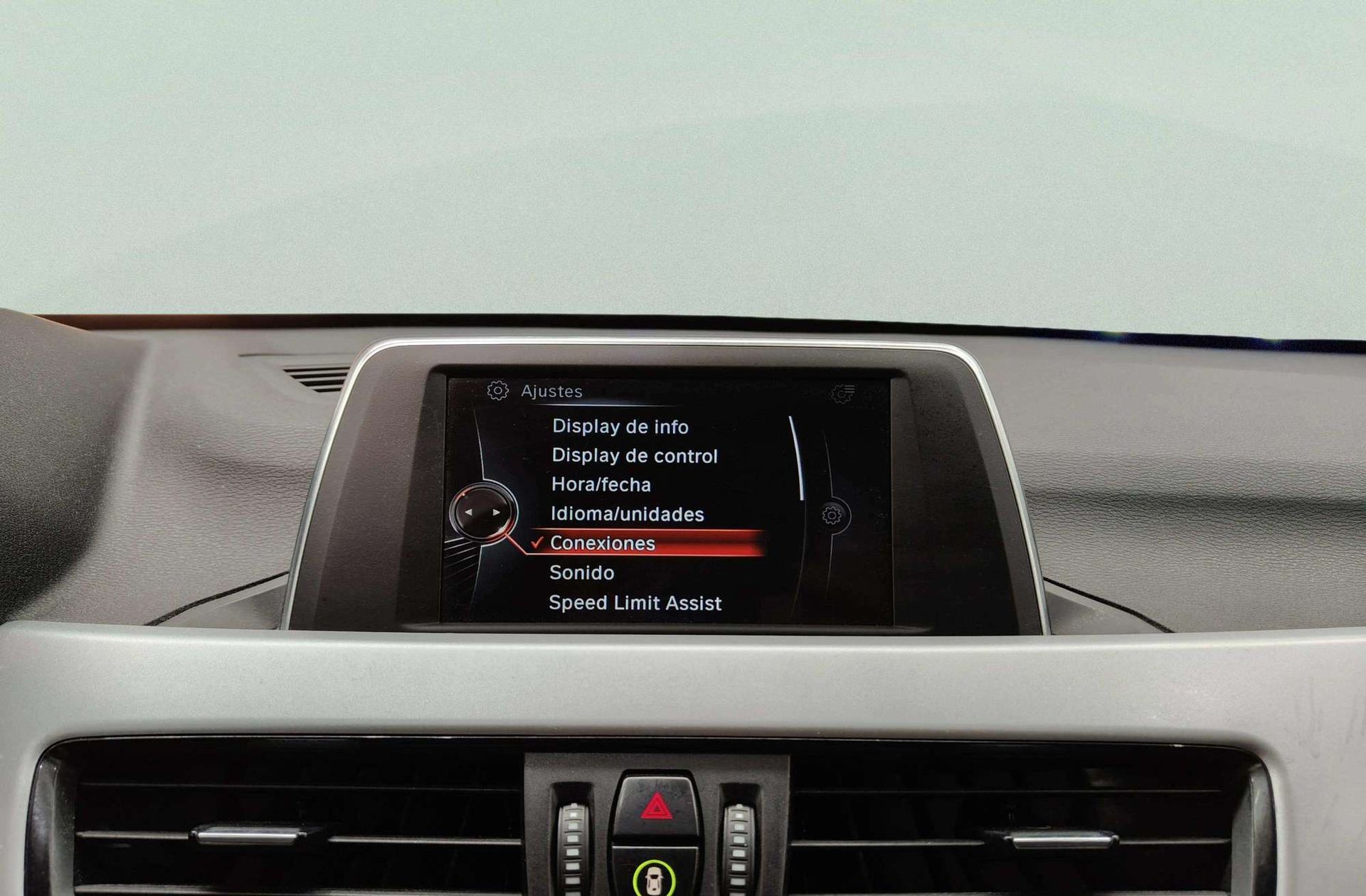 BMW X1 sDrive18i - foto 10