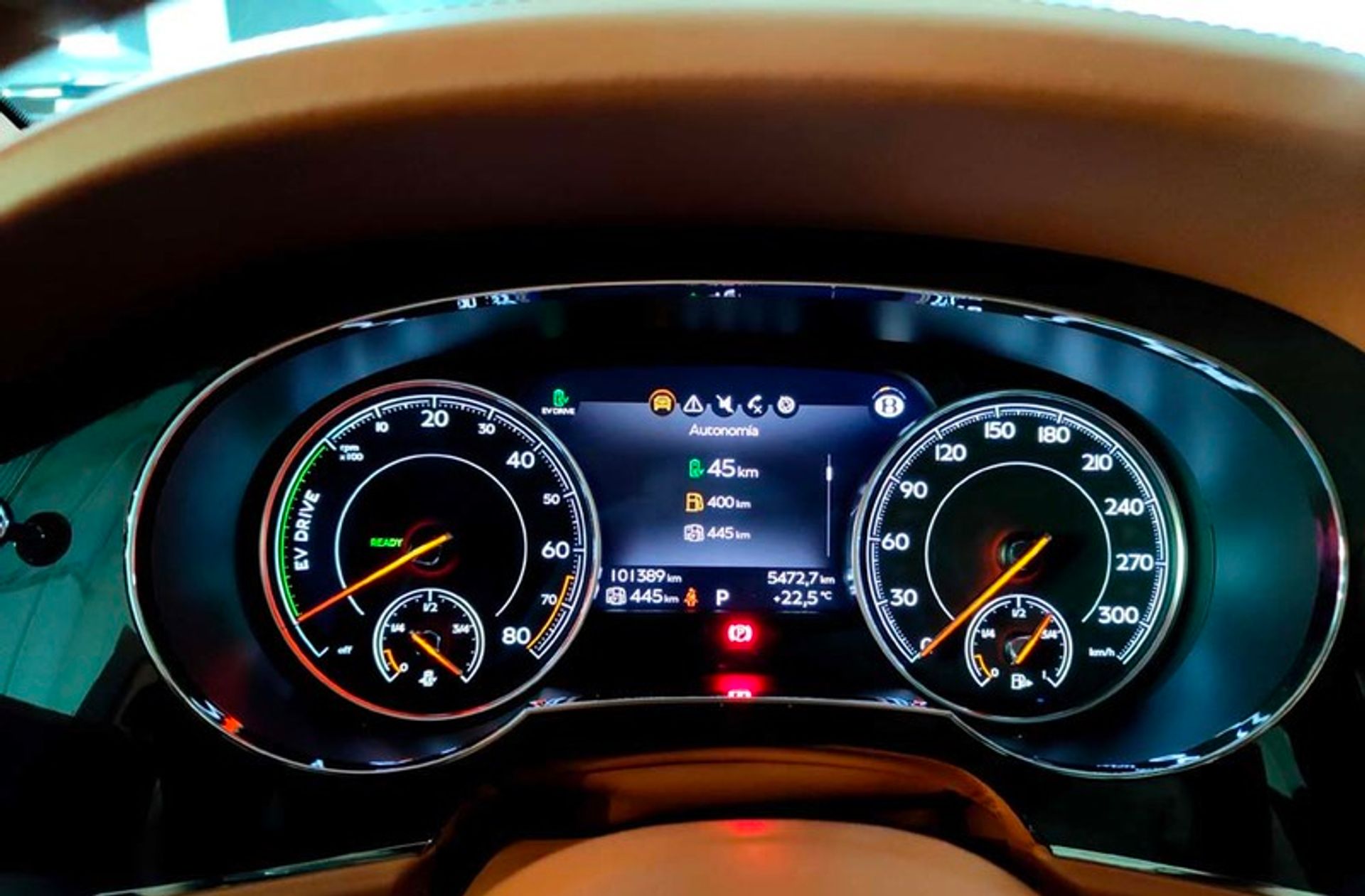 Bentley Bentayga 3.0 Hybrid 4WD - foto 46
