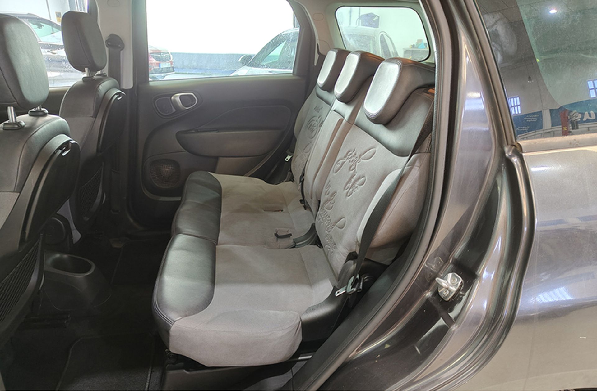 Fiat 500L 1.6 16v MultiJet II Living 7 plazas - foto 11